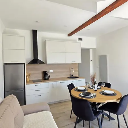 Penthouse Dijana Apartment *